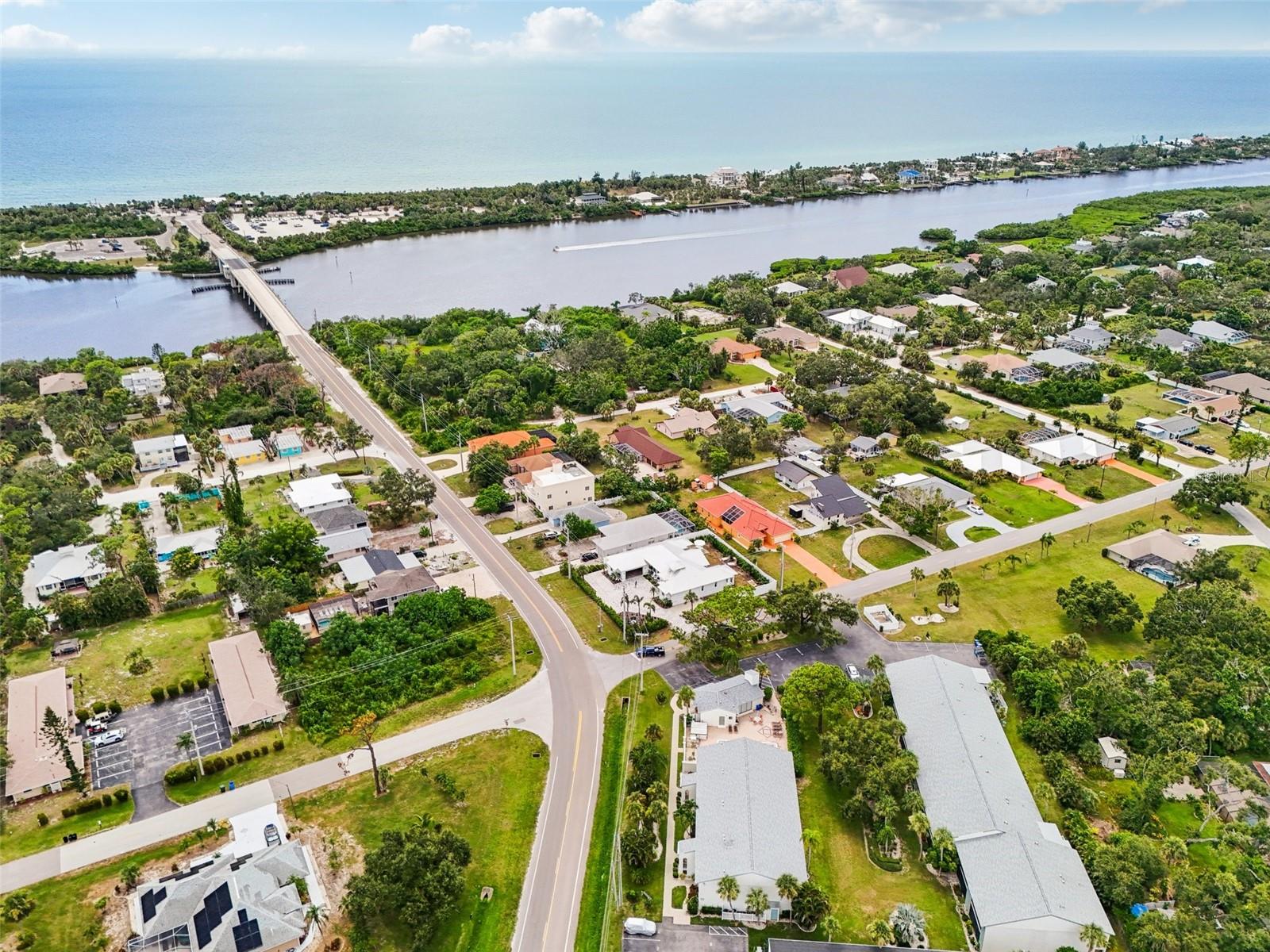 Image 46 of 48 For 1730 Manasota Beach Road 115