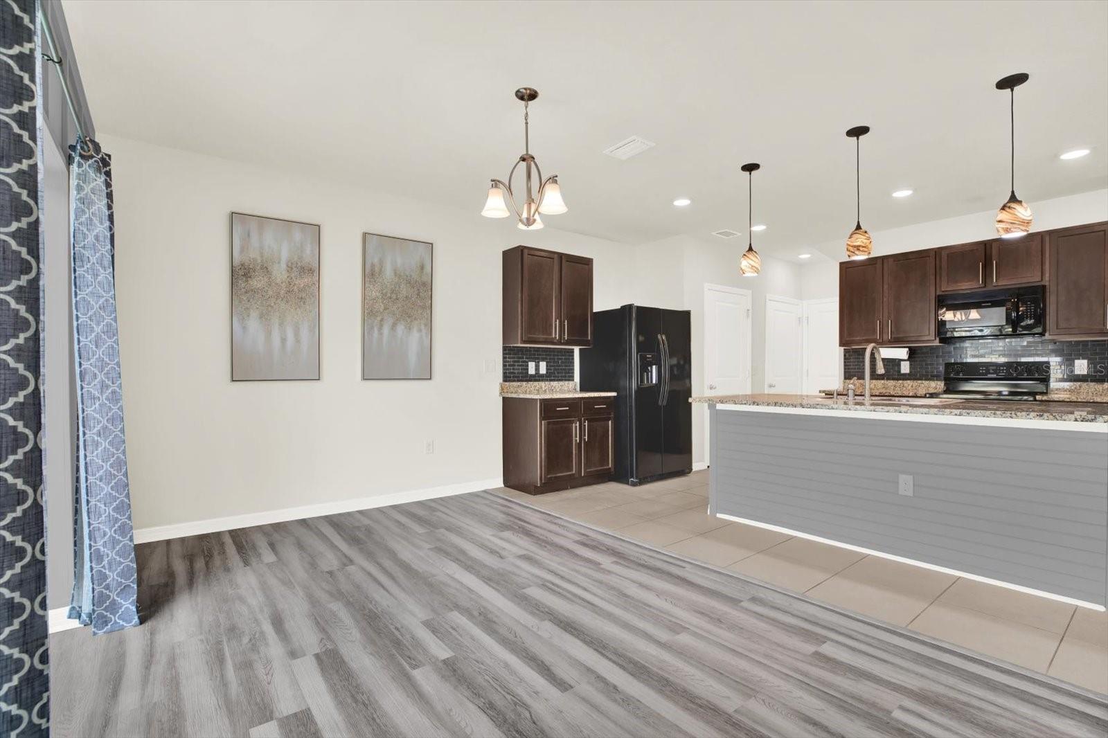 Image 15 of 47 For 206 Cinnamon Bark Place