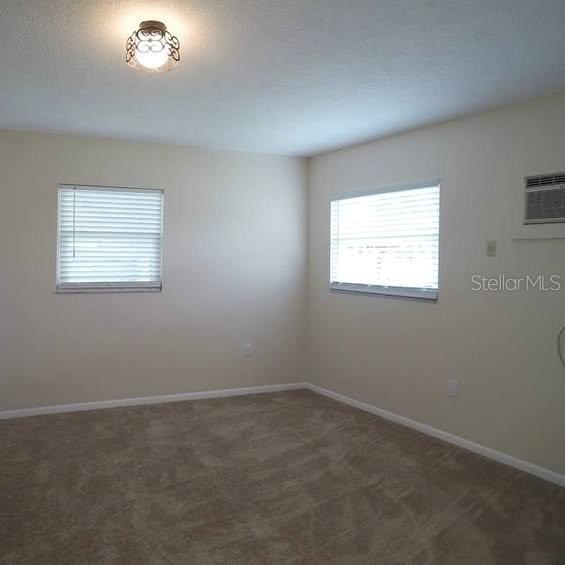 Image 17 of 21 For 2447 Baywood Drive W