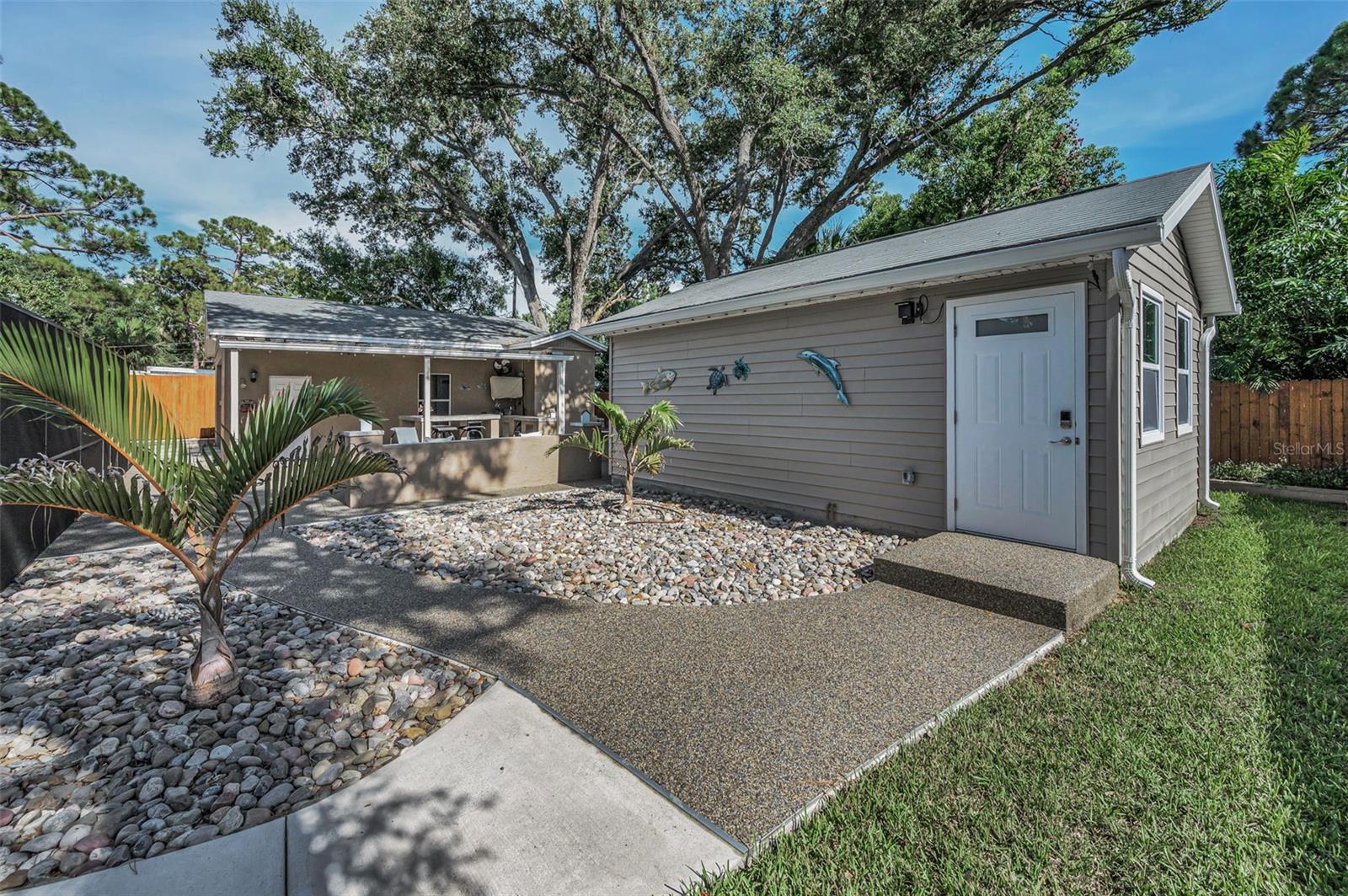 Image 40 of 65 For 10832 54th Avenue N
