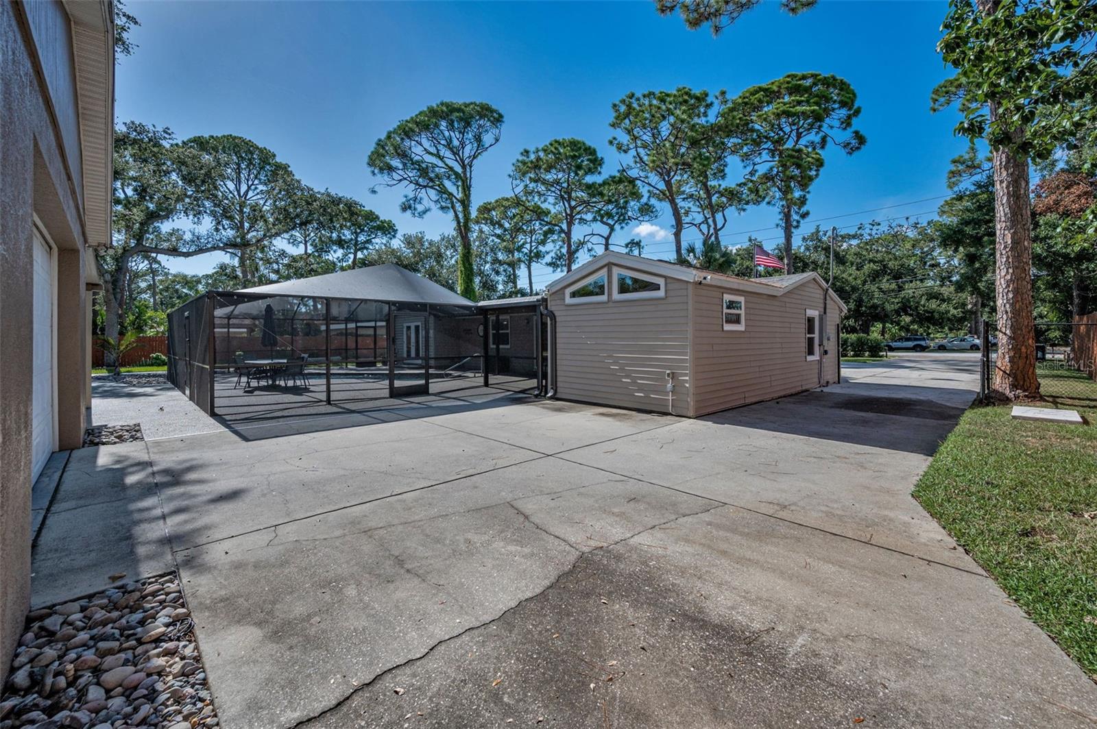 Image 58 of 65 For 10832 54th Avenue N