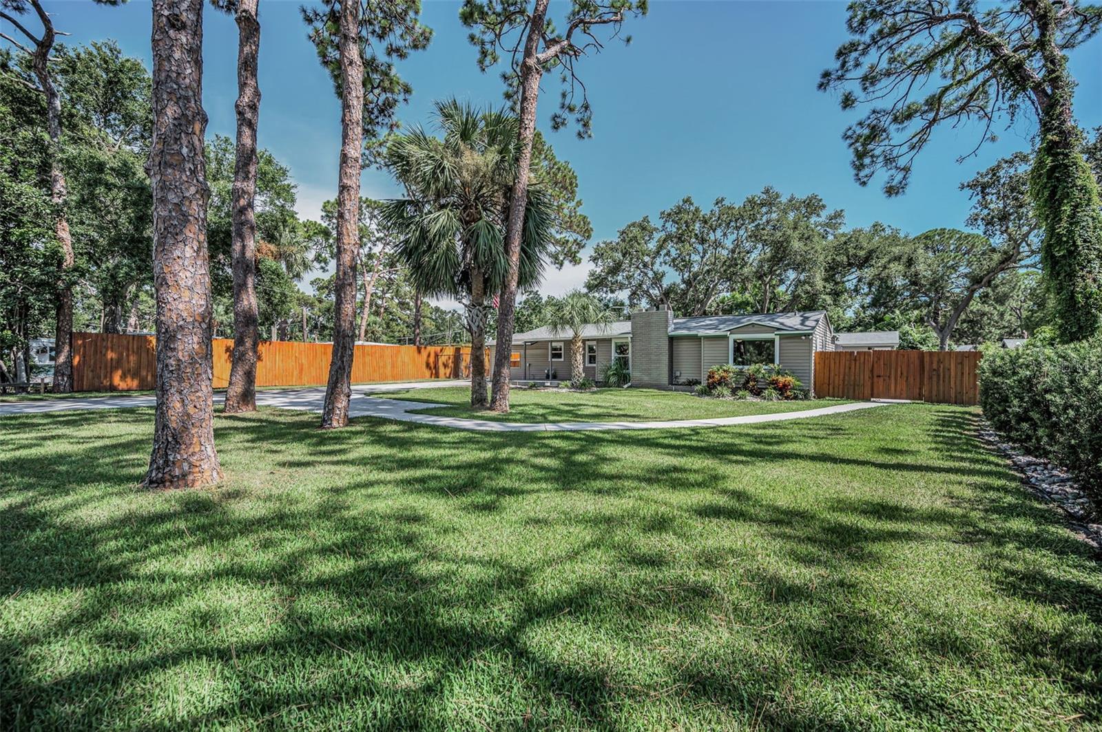 Image 61 of 65 For 10832 54th Avenue N