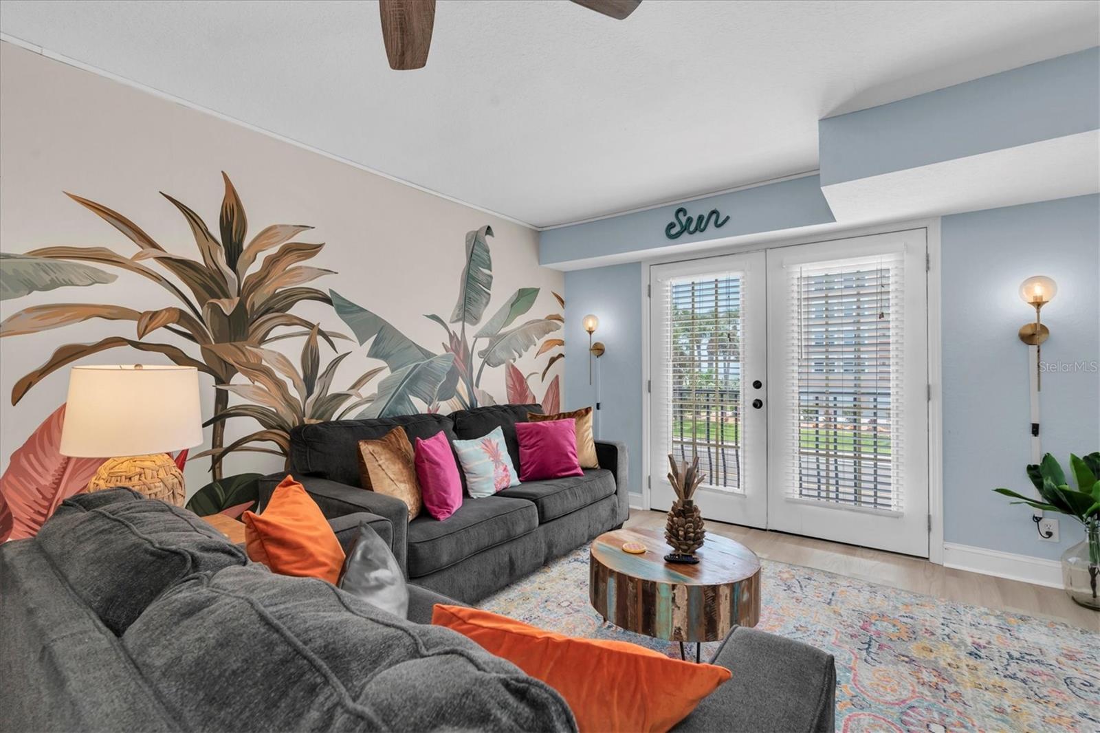 Image 4 of 35 For 16333 Gulf Boulevard 217
