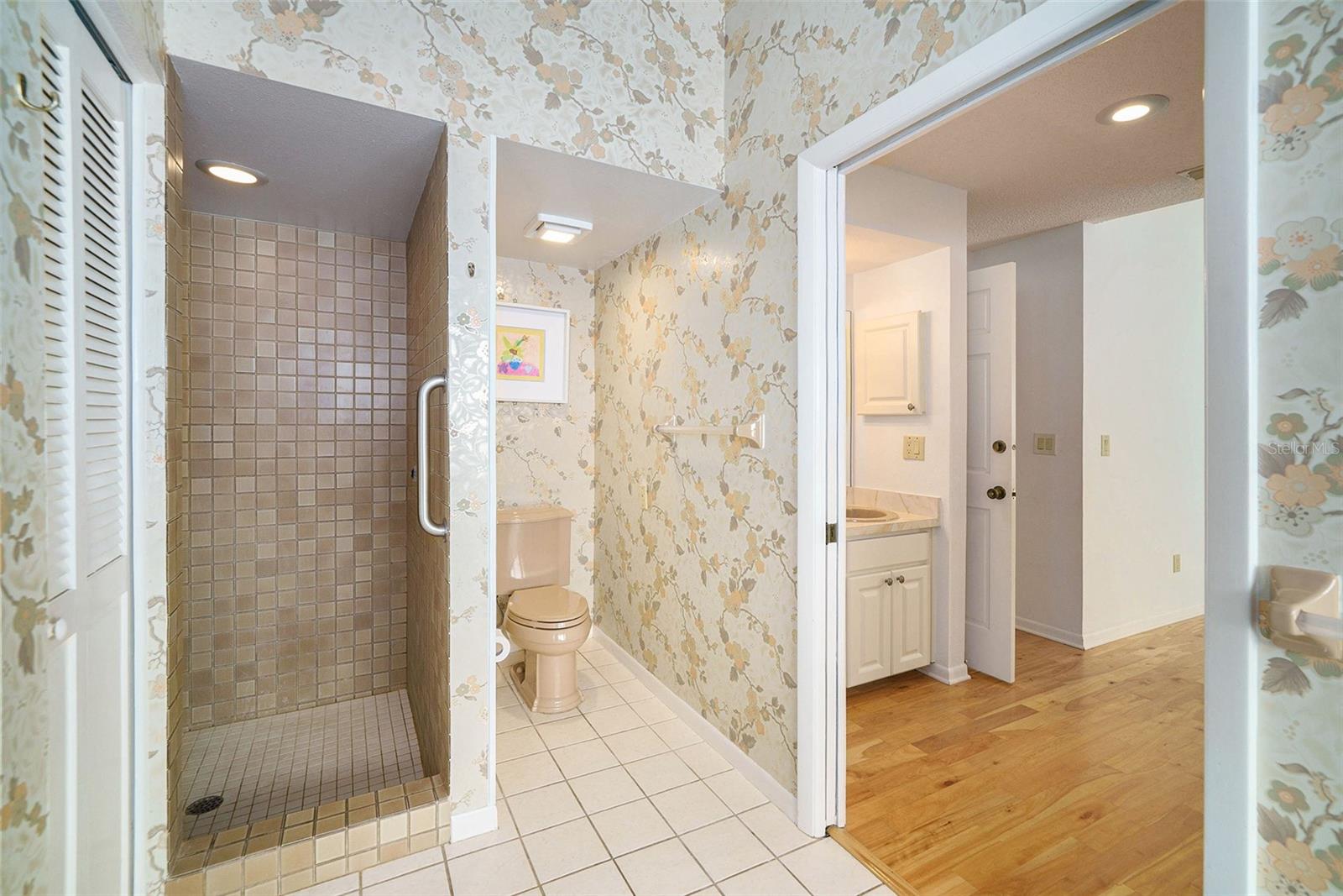 Image 17 of 25 For 2383 Indian Trail E
