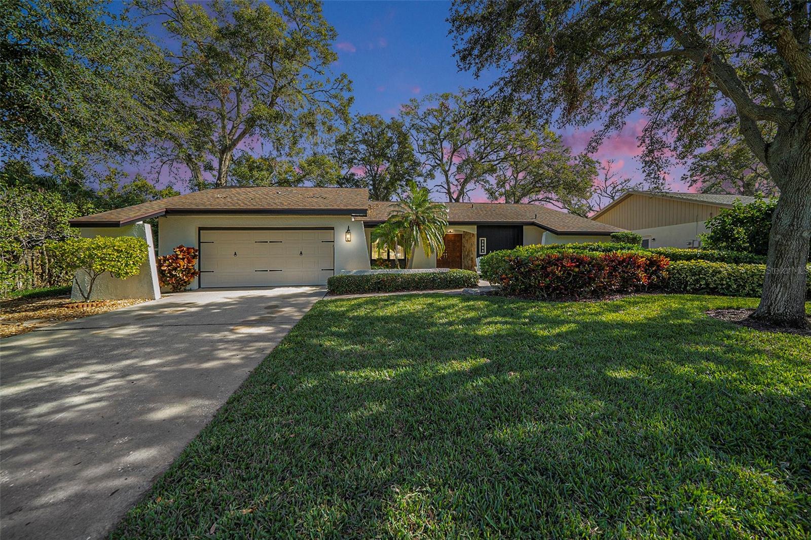 Image 2 of 25 For 2383 Indian Trail E