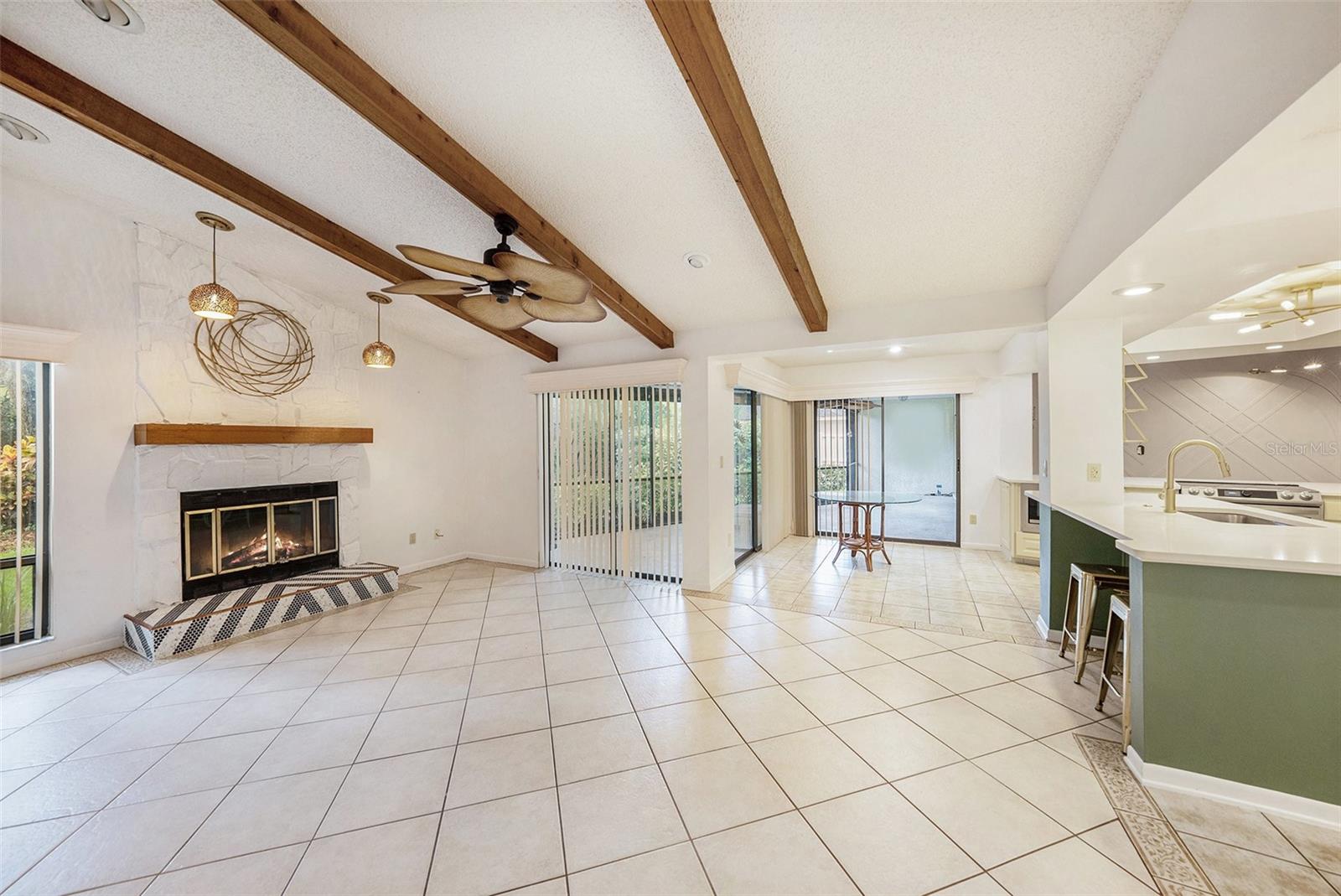 Image 4 of 25 For 2383 Indian Trail E