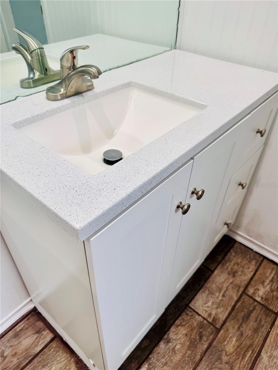 Image 10 of 18 For 6846 Westend Avenue