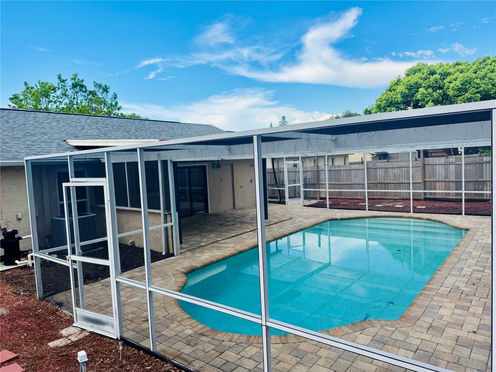 Image 16 of 18 For 6846 Westend Avenue