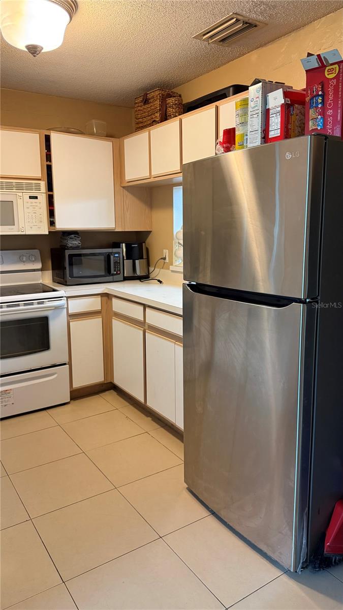 Image 8 of 36 For 1326 Kelridge Place
