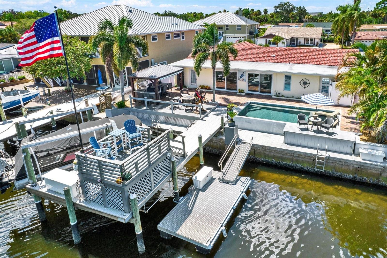 Listing photo id 8 for 4811 Shell Stream Boulevard