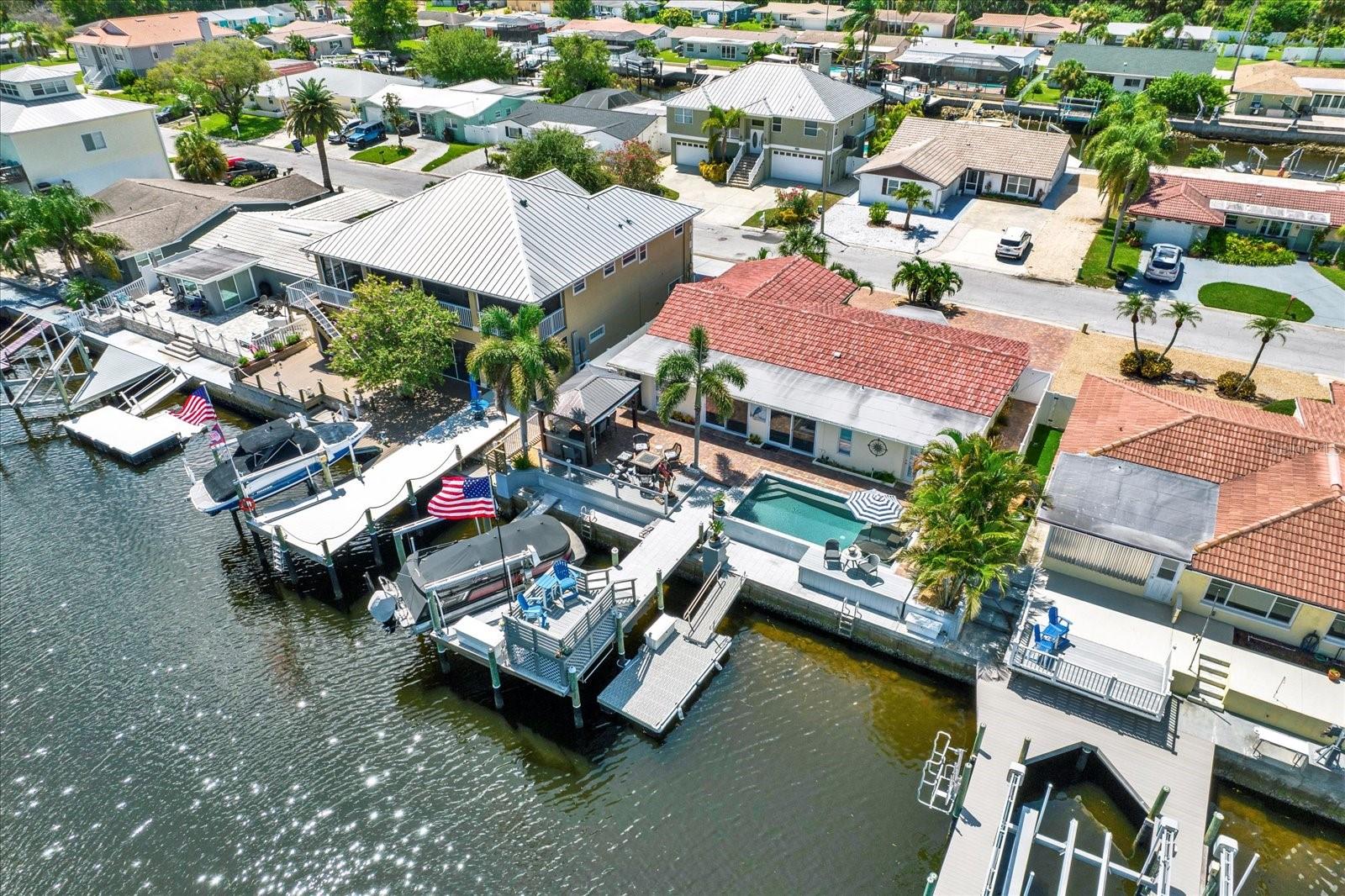 Listing photo id 53 for 4811 Shell Stream Boulevard