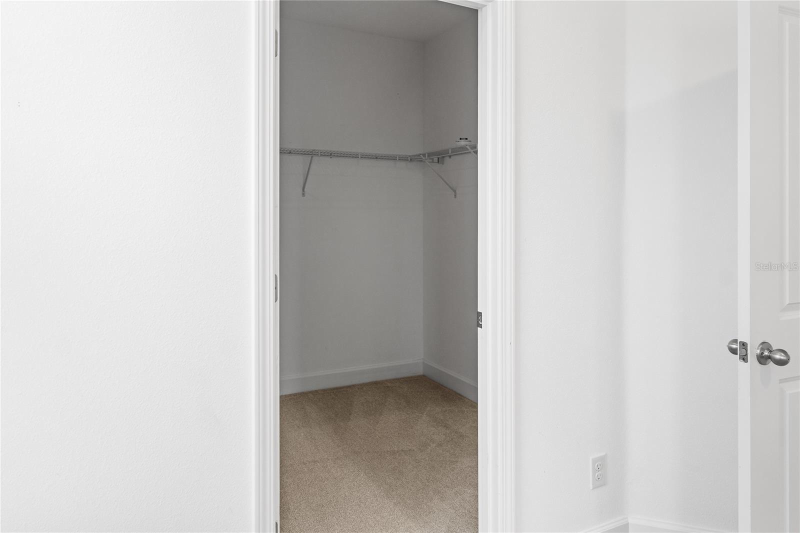 Image 35 of 48 For 13402 Stoddart Avenue