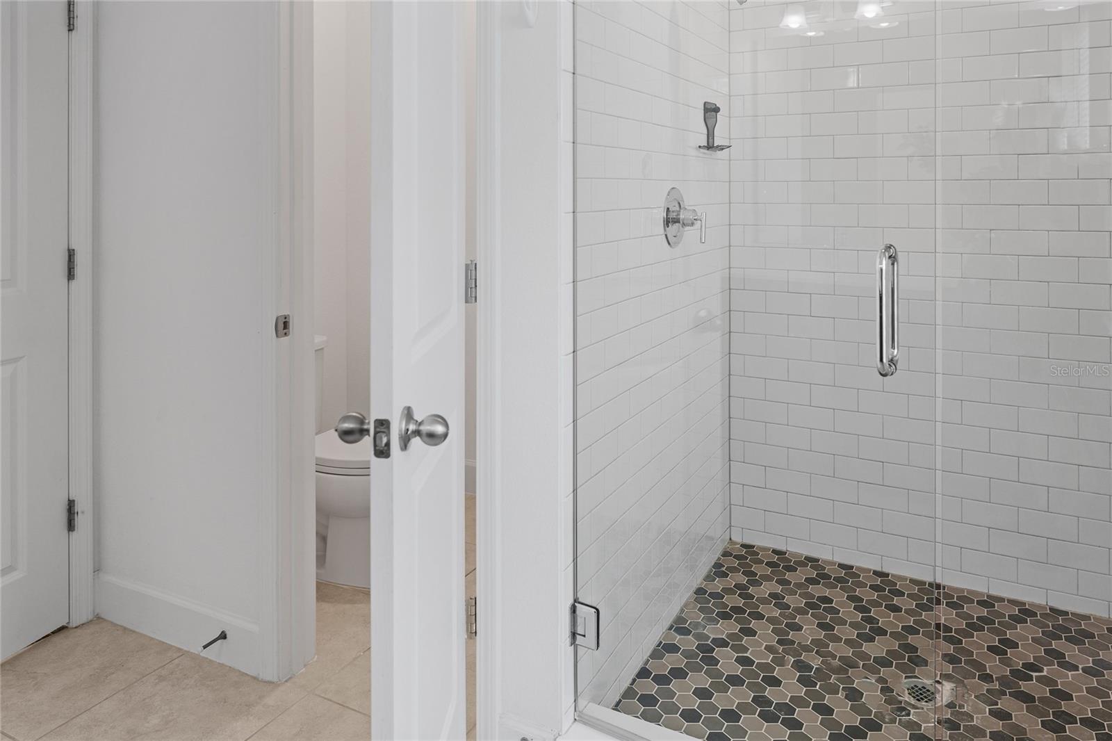 Image 37 of 48 For 13402 Stoddart Avenue