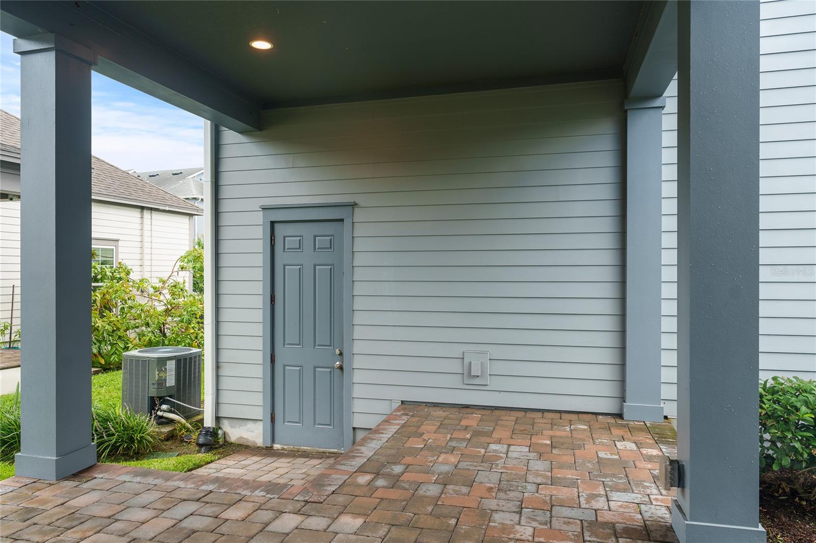 Image 44 of 48 For 13402 Stoddart Avenue