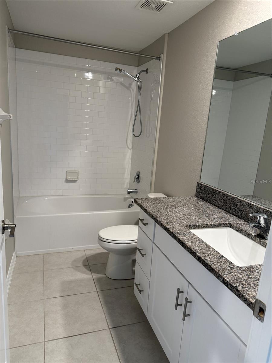 Image 18 of 27 For 15427 Miller Creek Drive