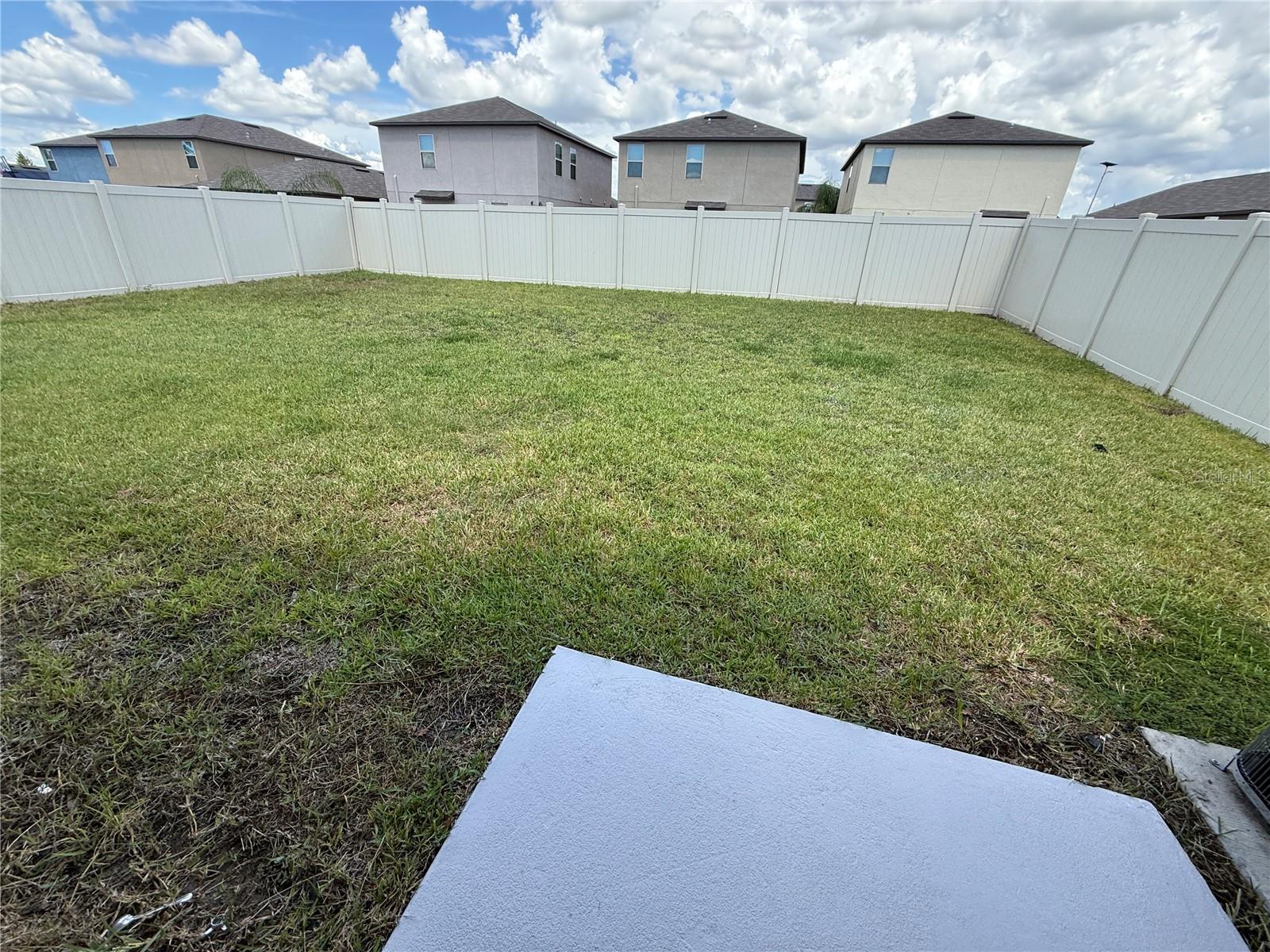 Image 22 of 27 For 15427 Miller Creek Drive