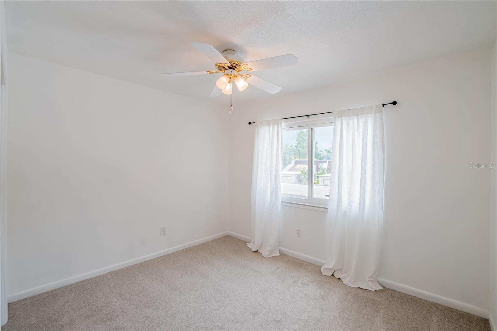 Image 32 of 35 For 10604 Carrollbrook Lane