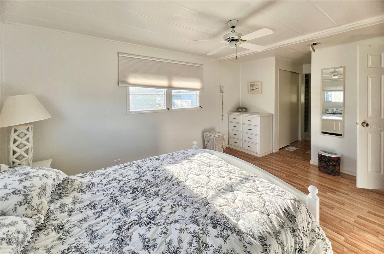 Image 21 of 62 For 1100 Belcher Road S 541