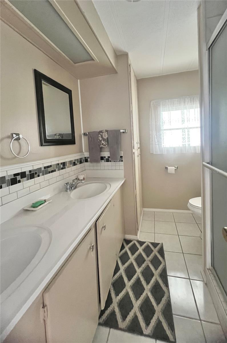 Image 29 of 62 For 1100 Belcher Road S 541