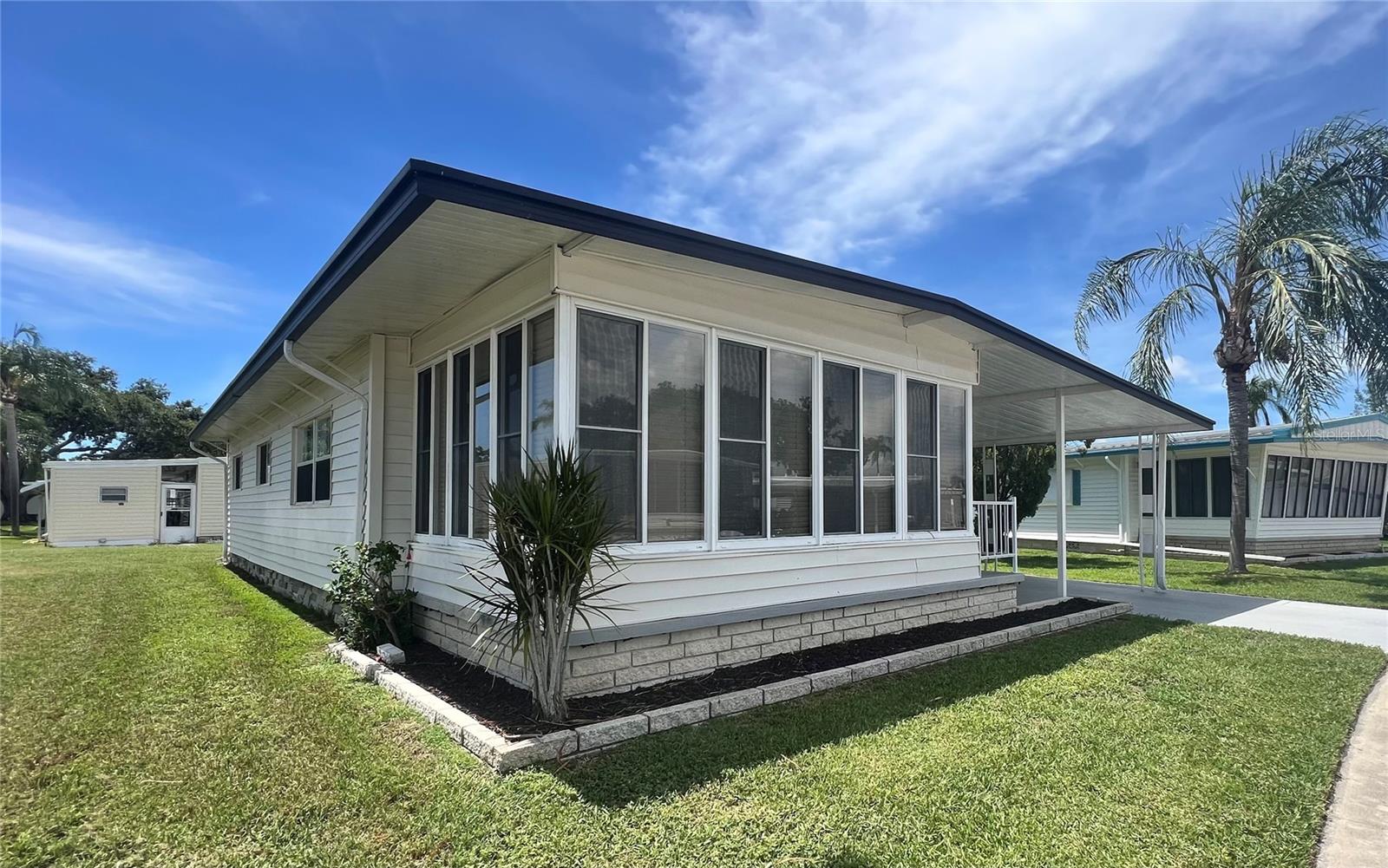 Image 3 of 62 For 1100 Belcher Road S 541