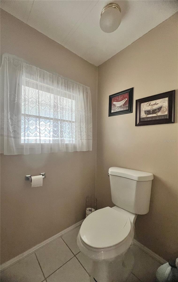 Image 30 of 62 For 1100 Belcher Road S 541