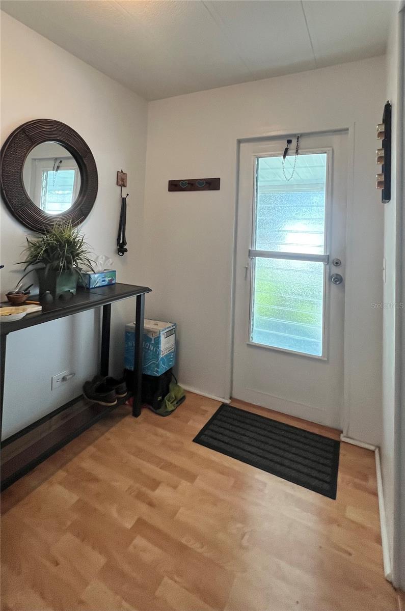 Image 4 of 62 For 1100 Belcher Road S 541