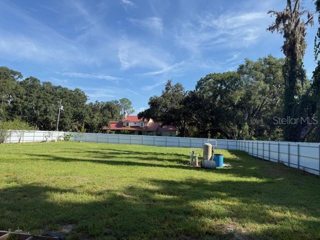 Listing photo id 1 for 2210 Kas Lane