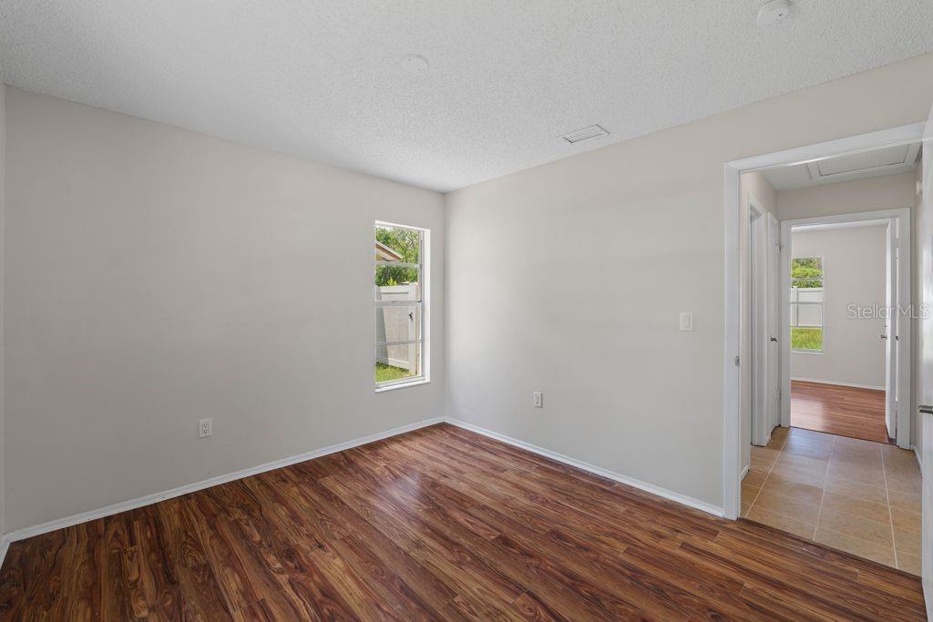 Image 19 of 38 For 7504 Sanibel Circle