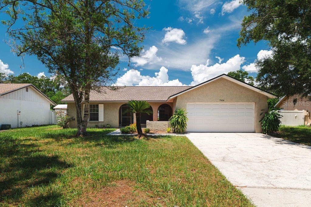 Image 30 of 38 For 7504 Sanibel Circle