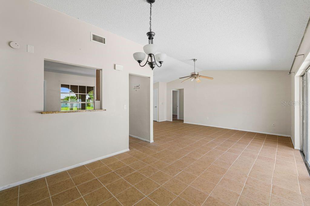 Image 32 of 38 For 7504 Sanibel Circle