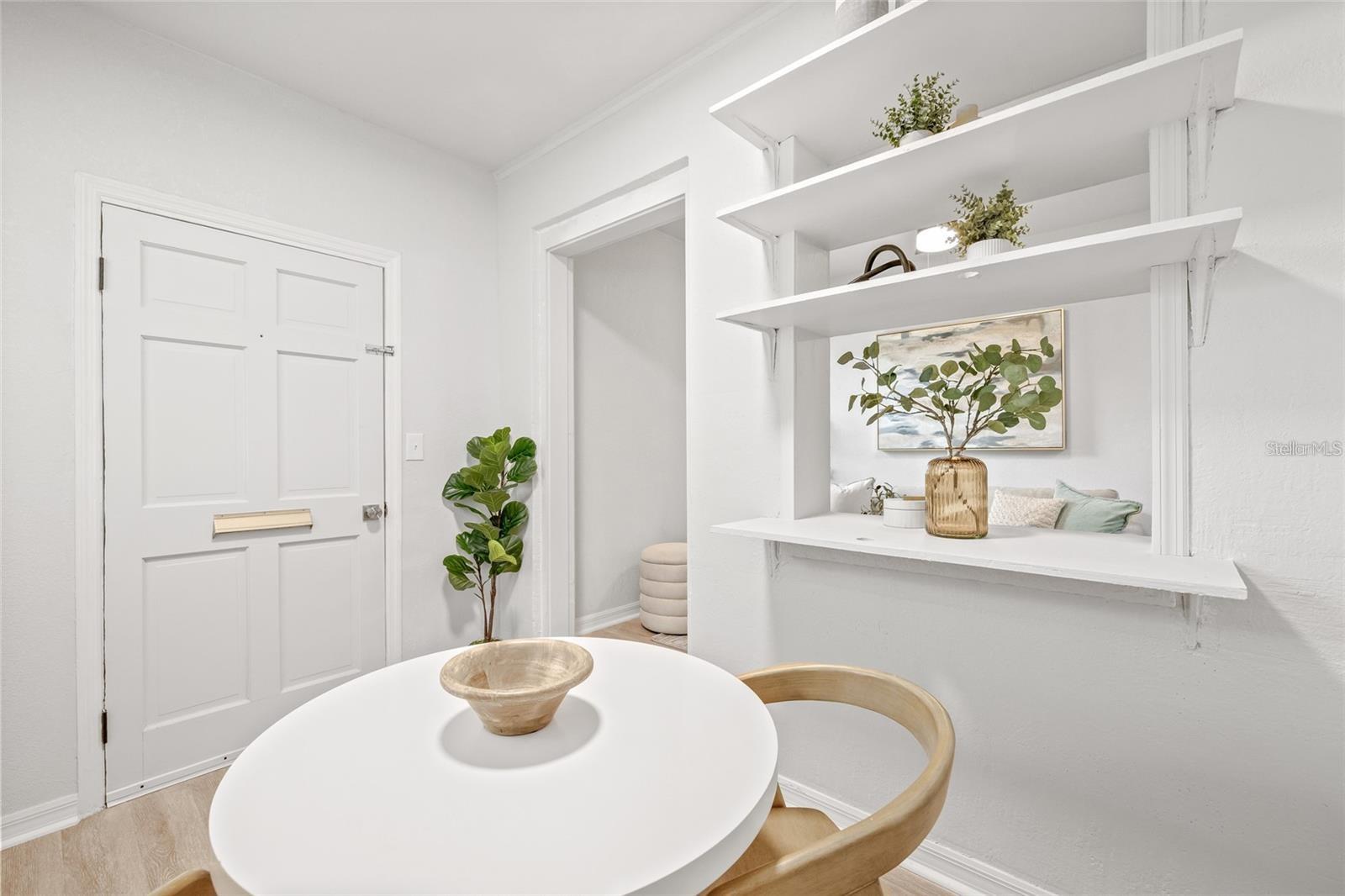 Image 3 of 25 For 1401 30th Avenue N