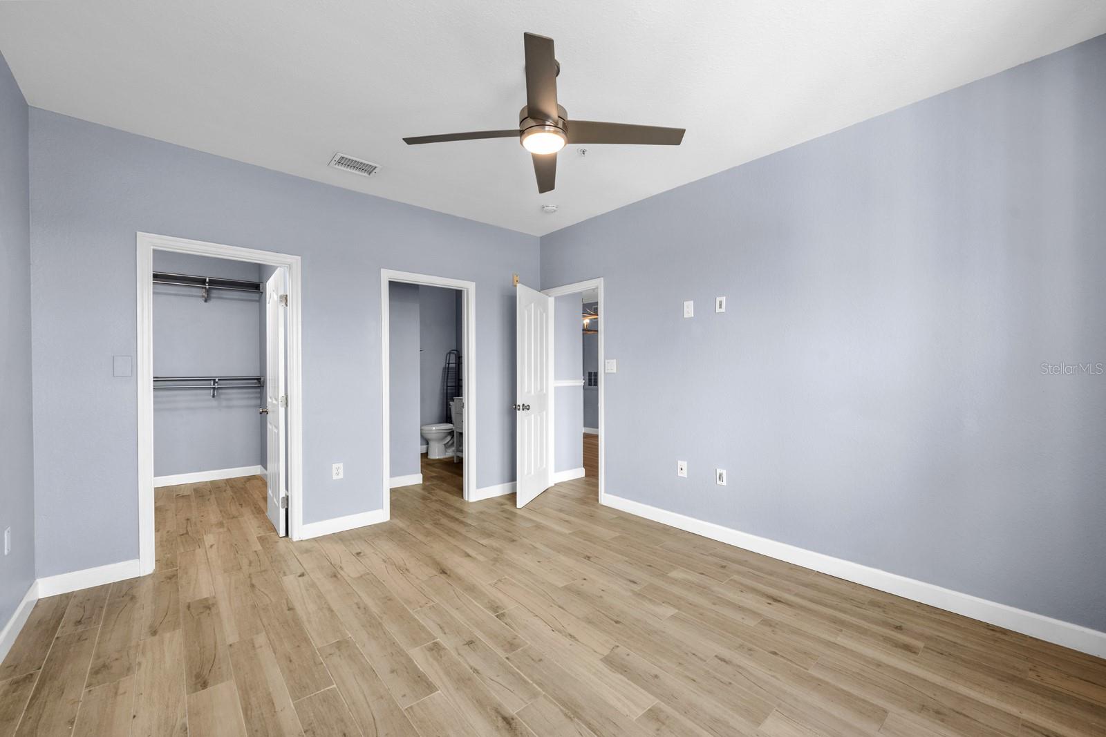 Image 9 of 35 For 5000 Culbreath Key Way 4-303