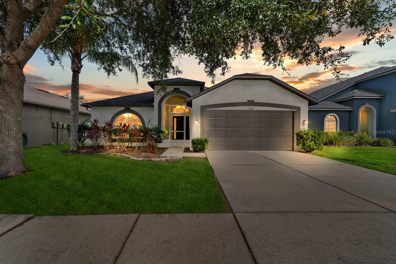 Listing photo id 0 for 3521 Clover Blossom Circle