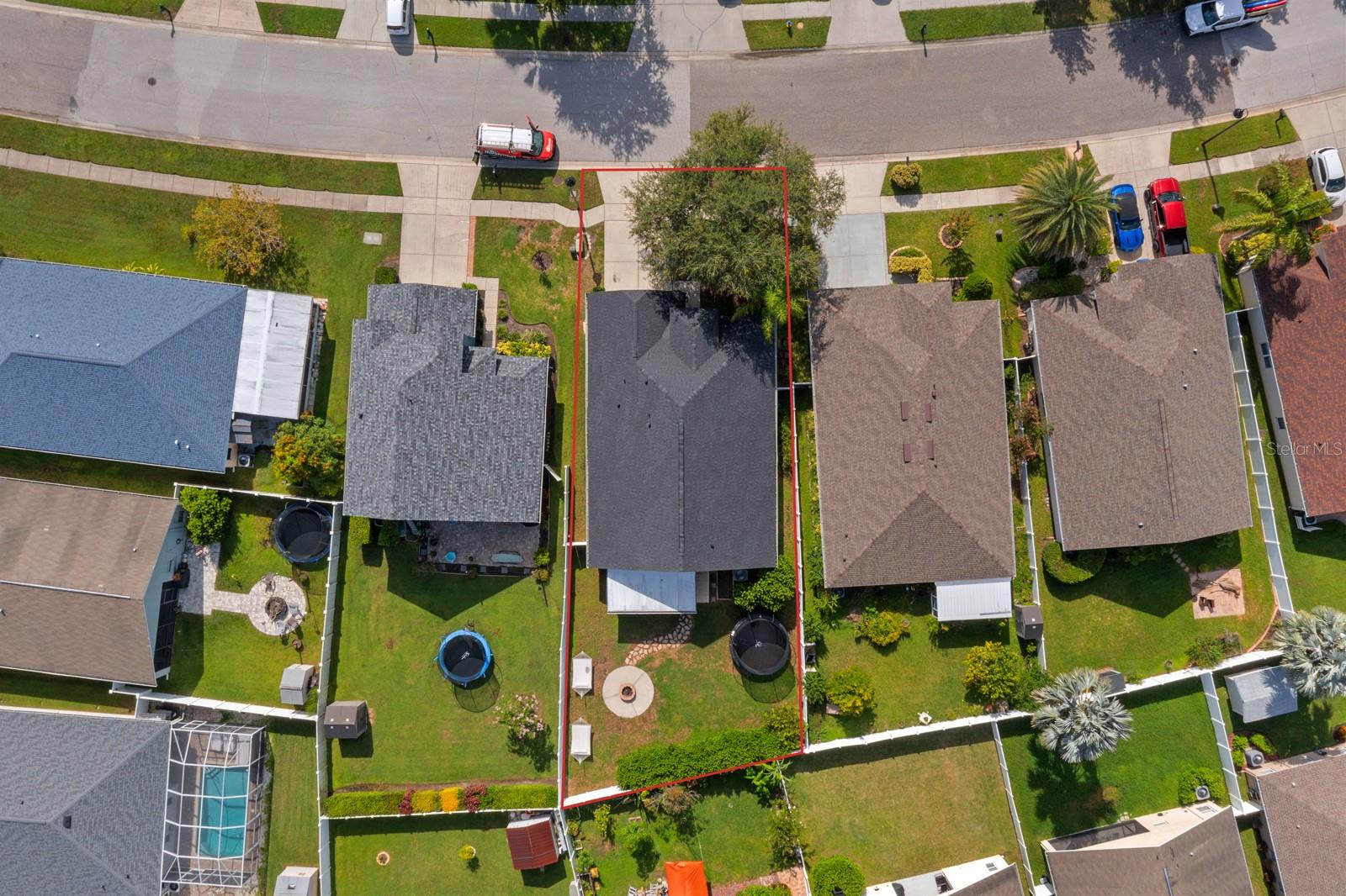 Listing photo id 23 for 3521 Clover Blossom Circle