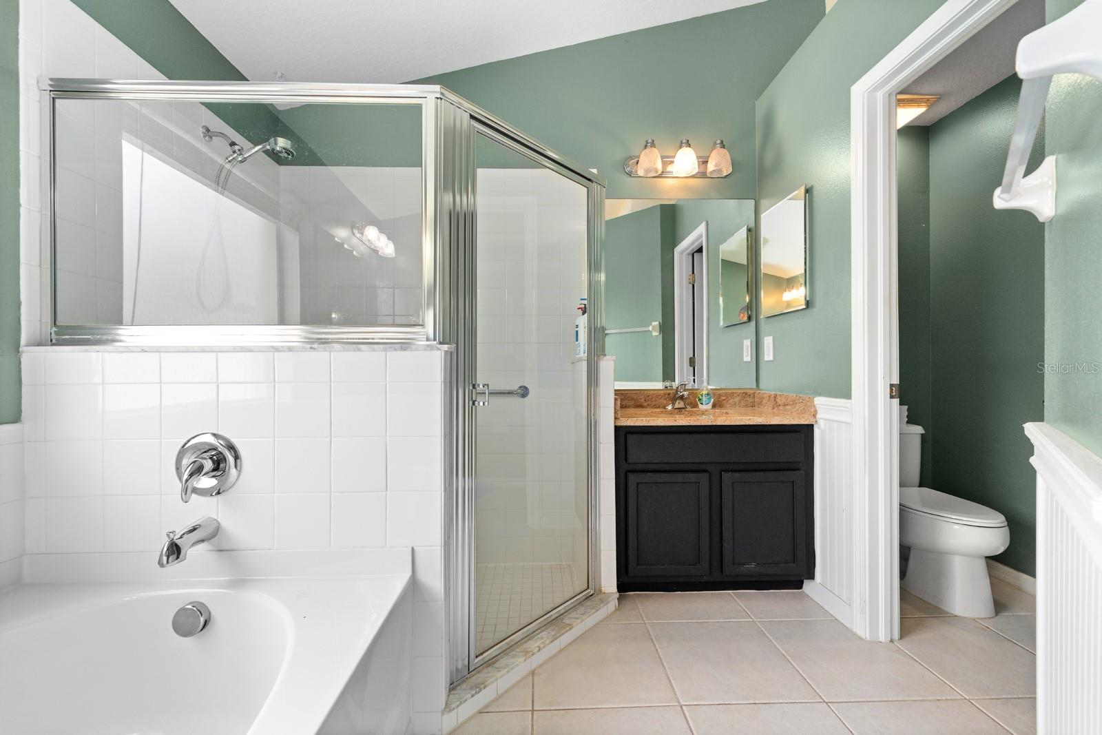 Listing photo id 6 for 3521 Clover Blossom Circle