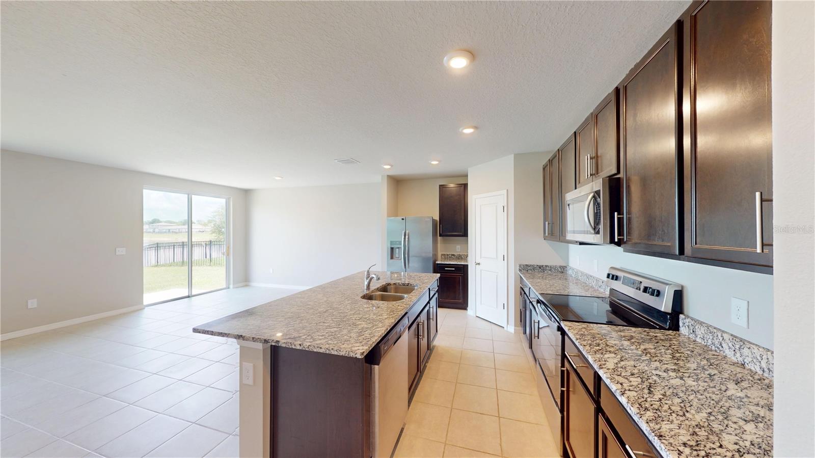 Image 13 of 32 For 1212 Oak Valley Drive