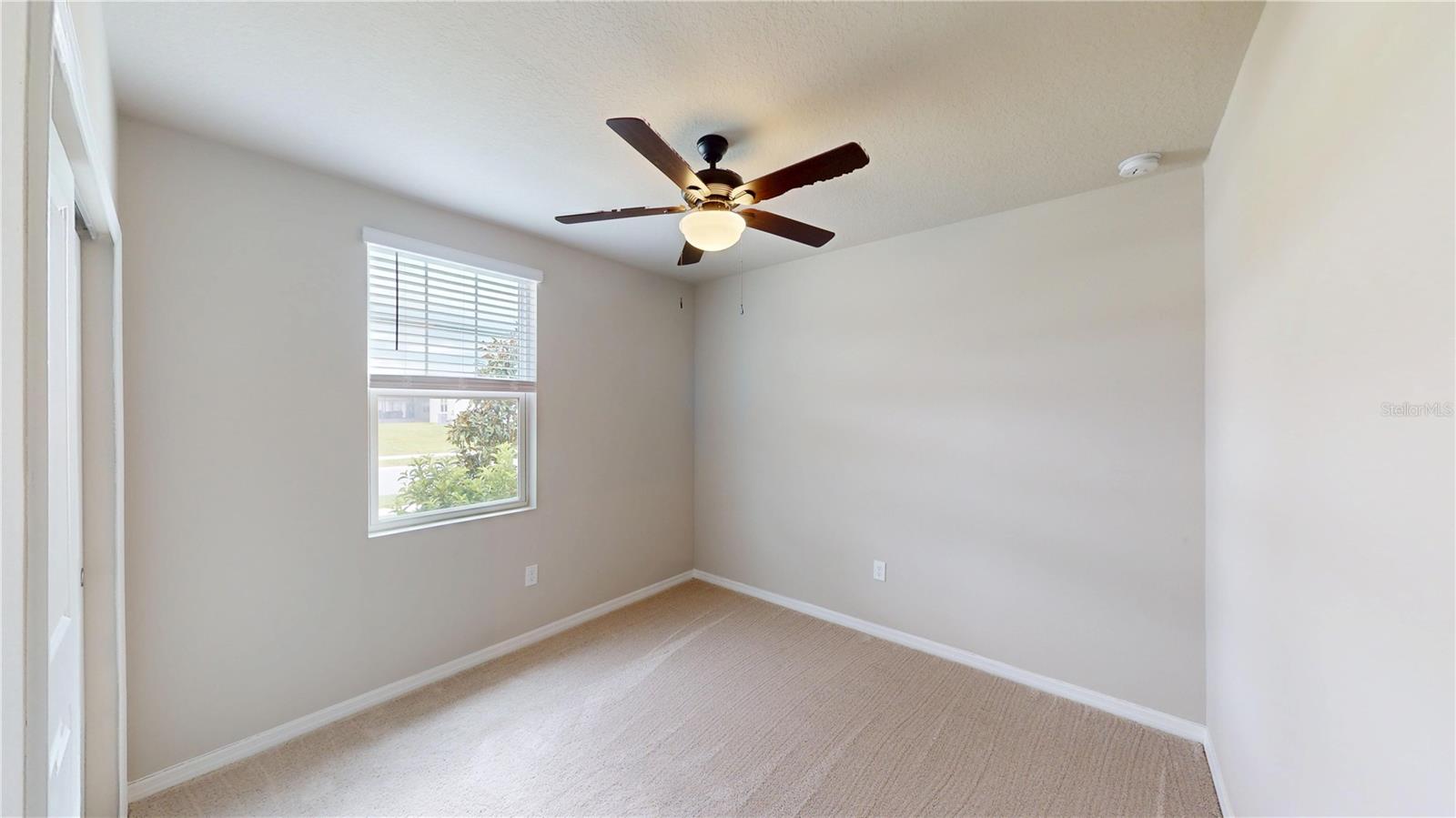 Image 5 of 32 For 1212 Oak Valley Drive
