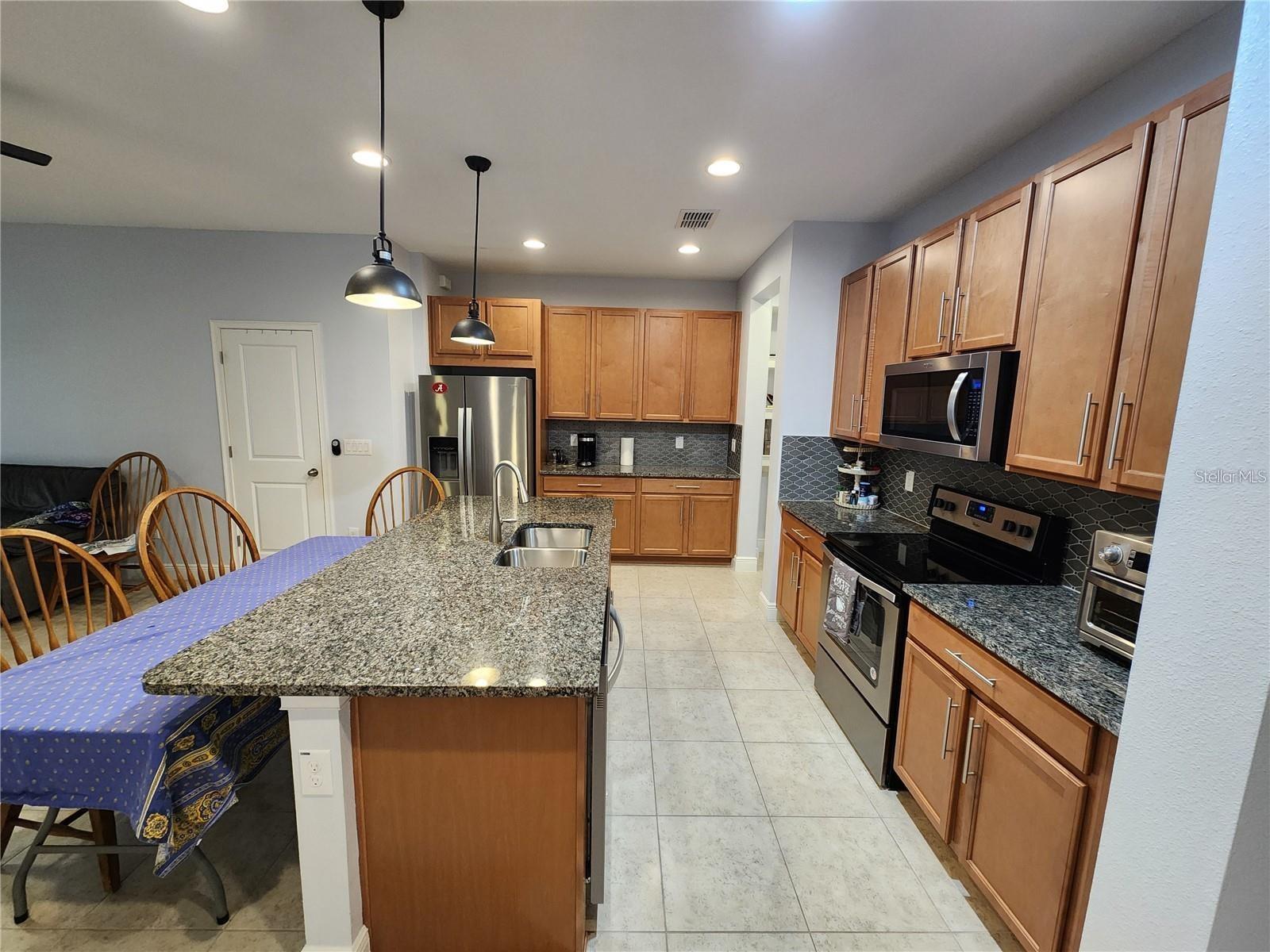Image 9 of 17 For 5514 Viola Lee Way