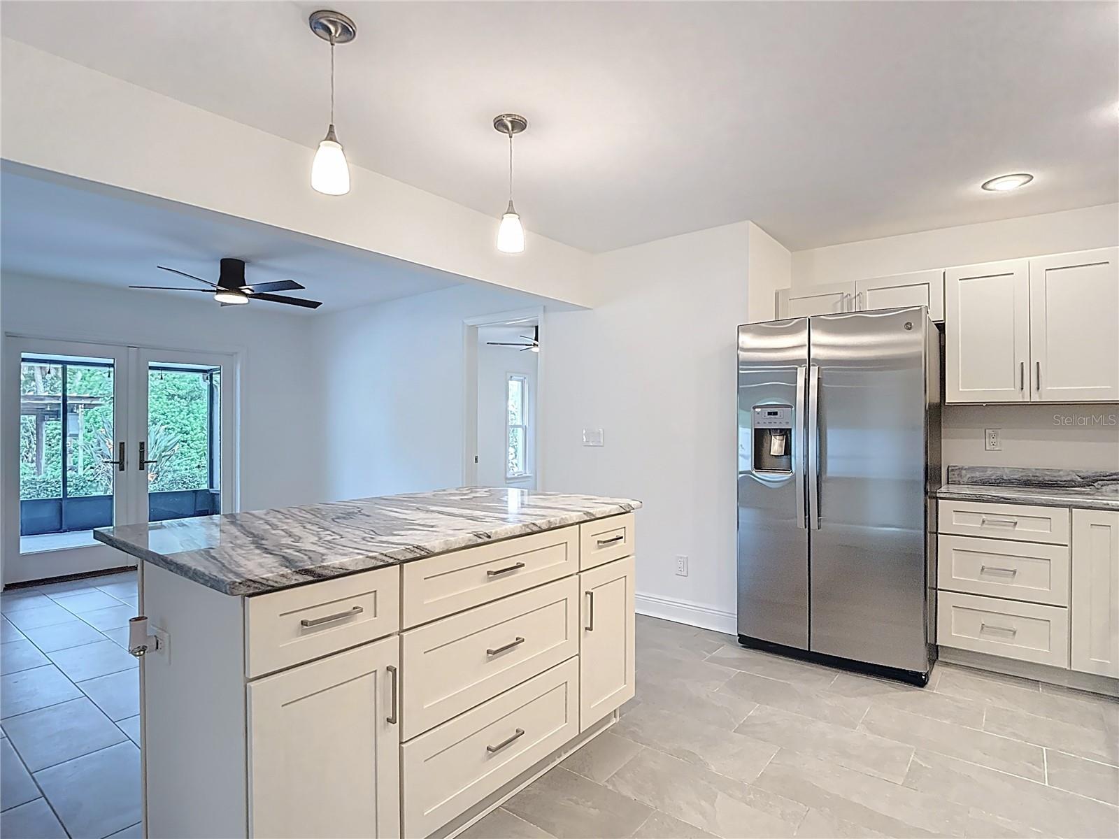 Image 10 of 60 For 9923 Bay Drive