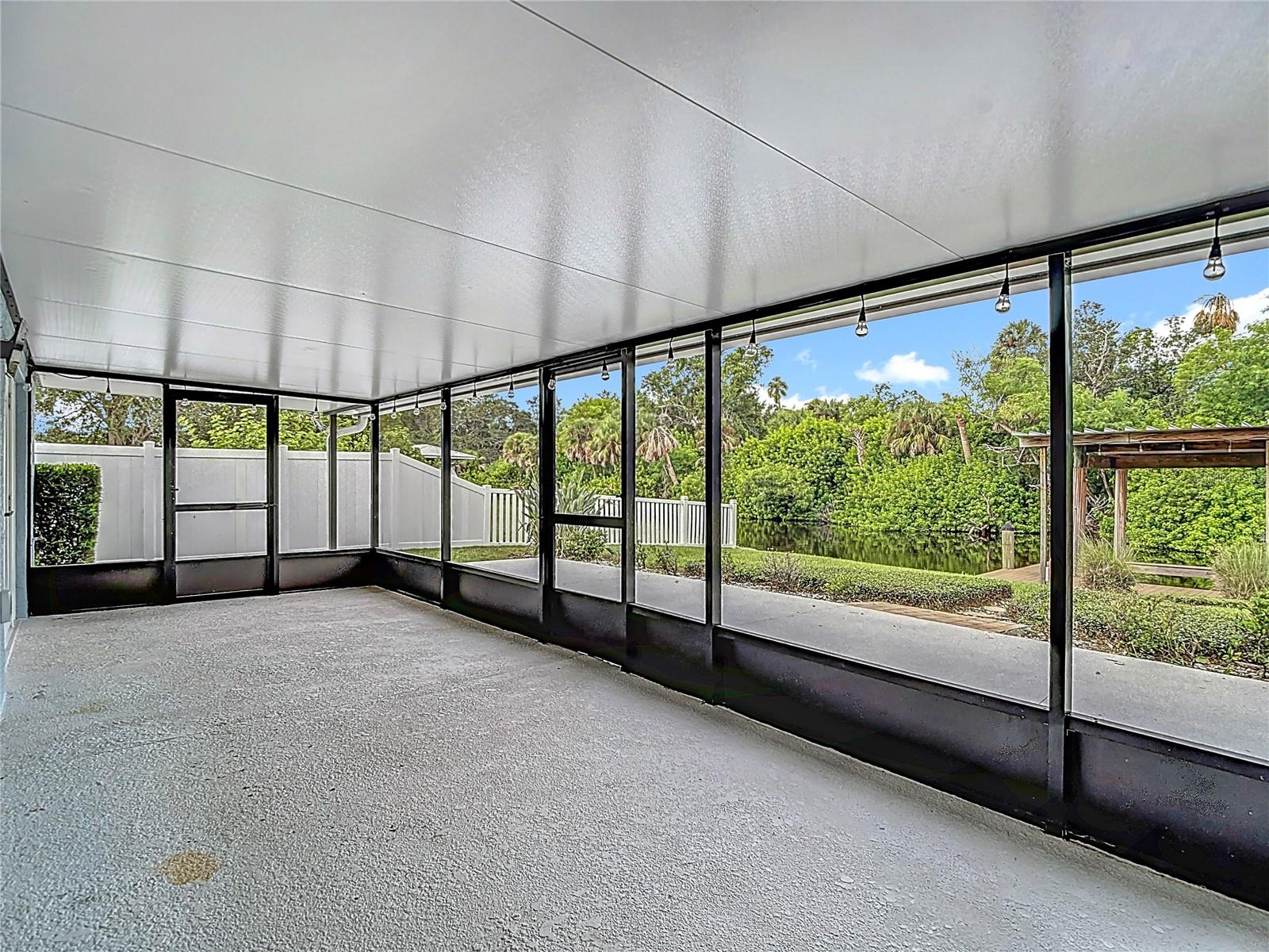 Image 25 of 60 For 9923 Bay Drive
