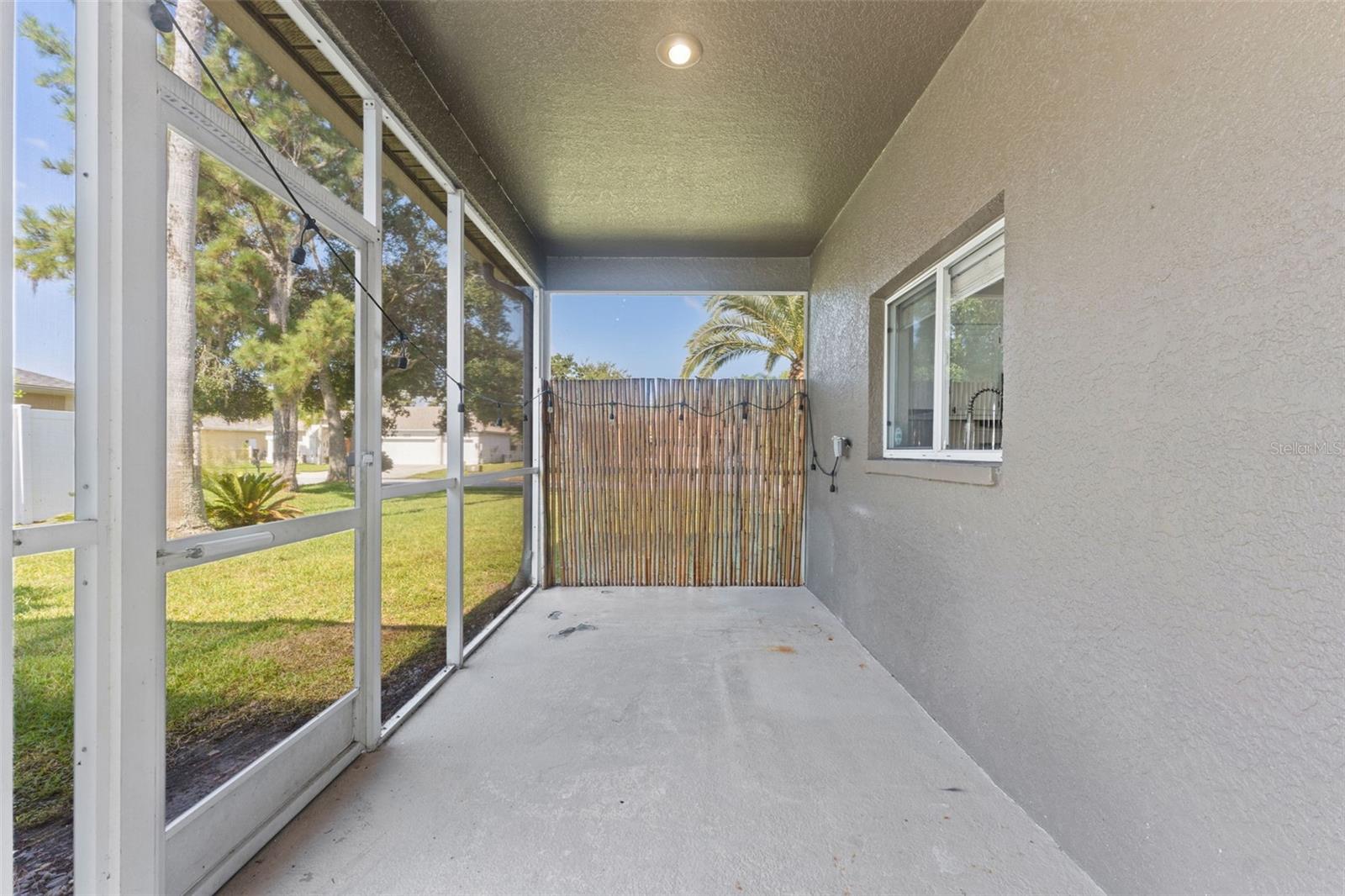 Image 40 of 51 For 16219 Turnbury Oak Drive