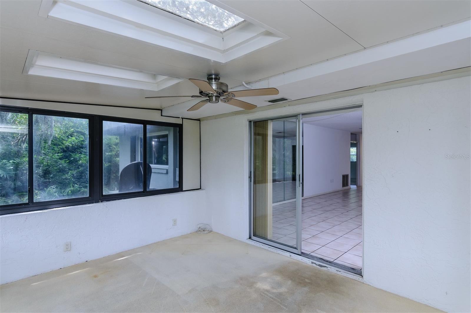 Image 10 of 50 For 1210 Palmer Lane