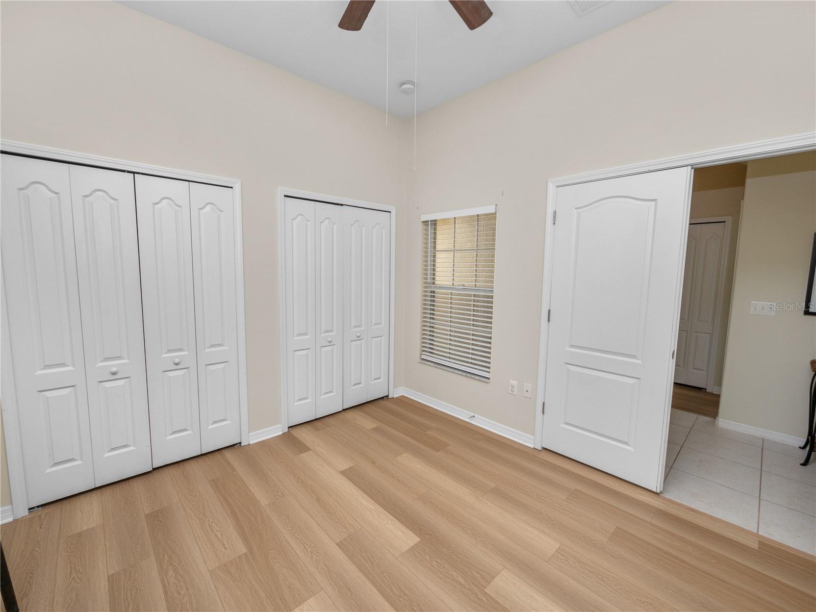 Image 14 of 46 For 4662 Harts Brook Lane