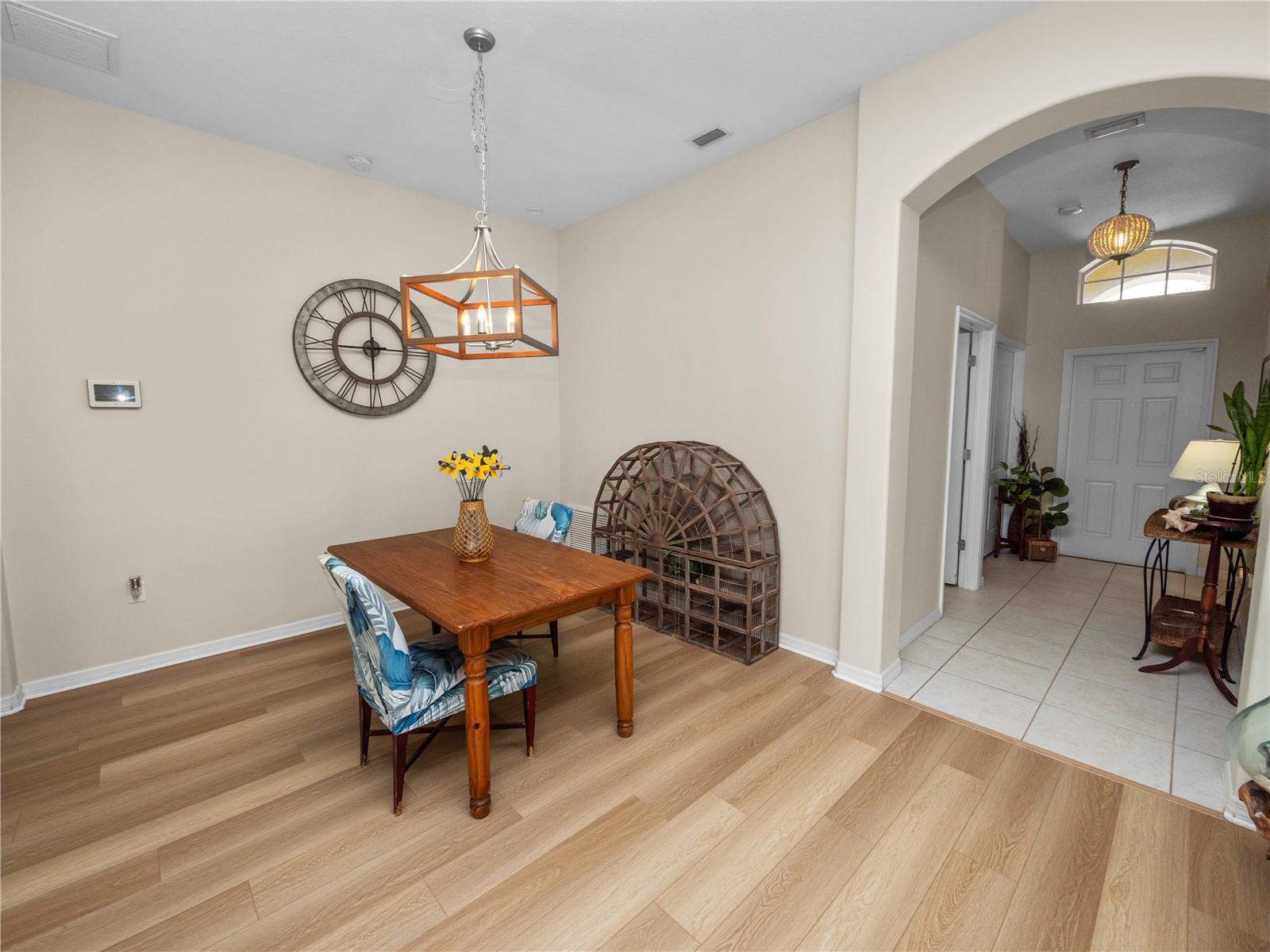 Image 21 of 46 For 4662 Harts Brook Lane