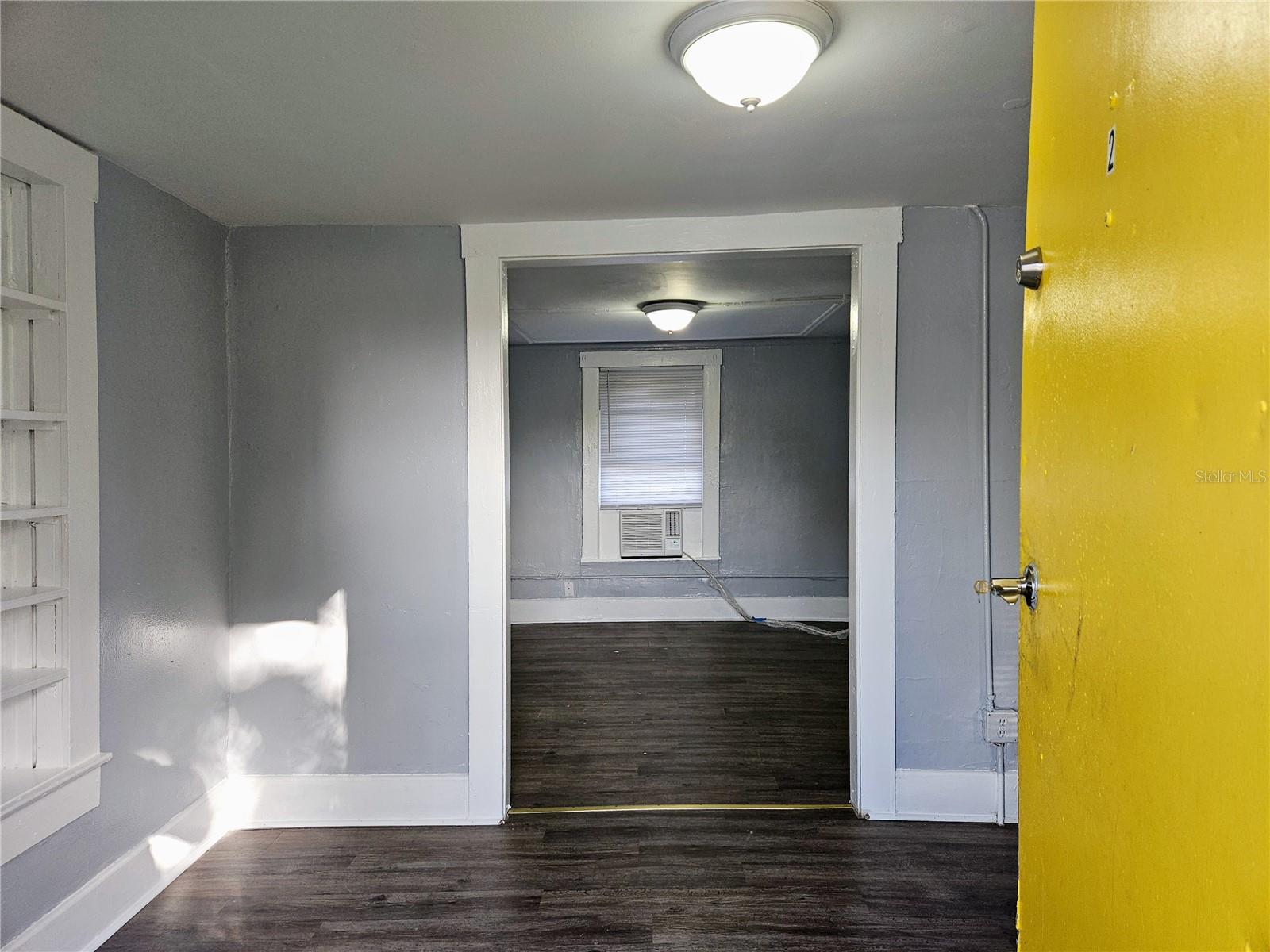 Image 2 of 19 For 944 1-2 15th Avenue S 2