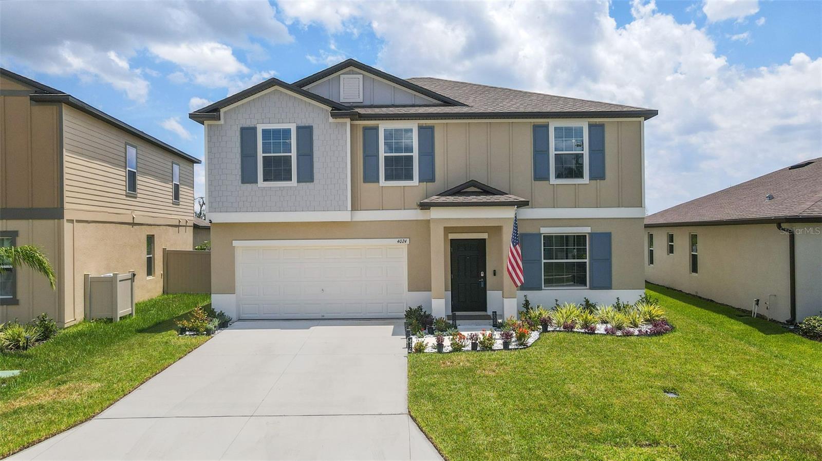 Image 3 of 47 For 4024 Capri Coast Drive