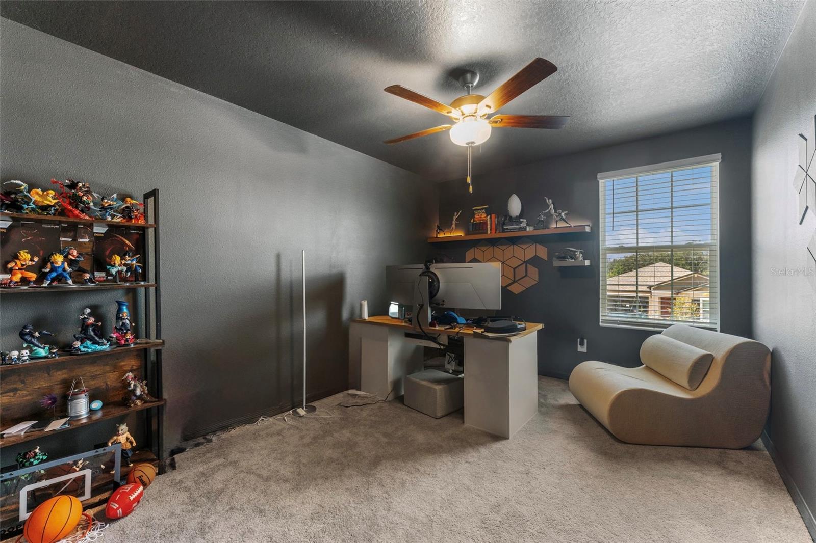 Image 30 of 47 For 4024 Capri Coast Drive