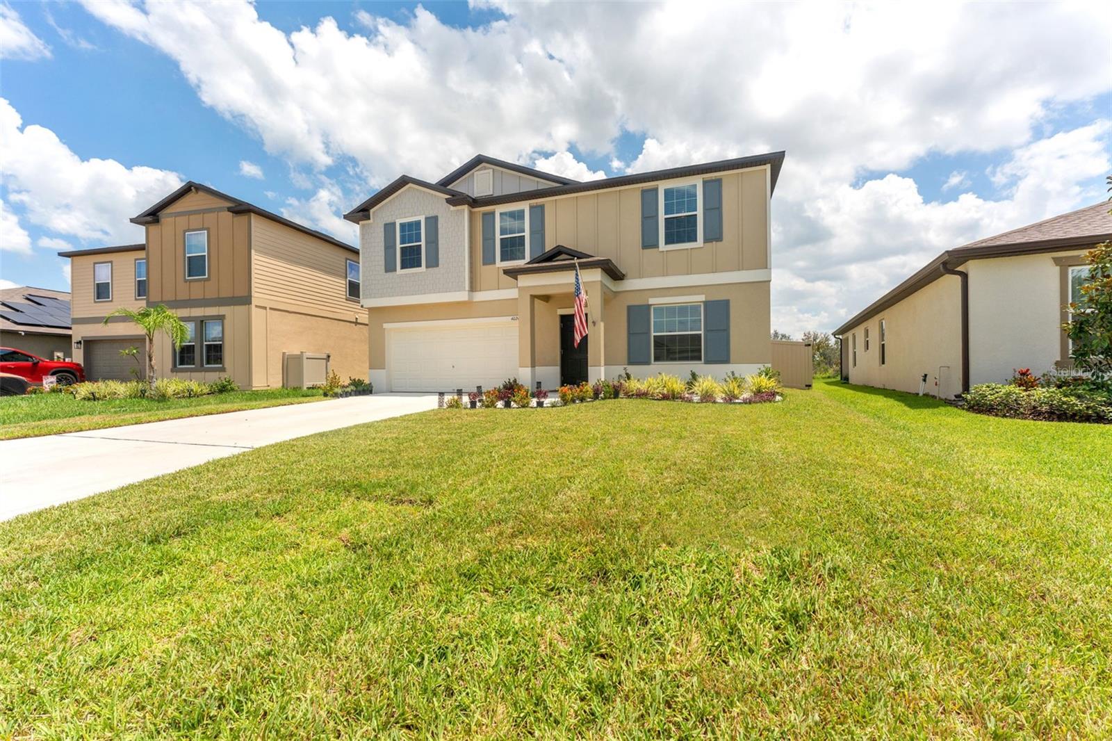 Image 4 of 47 For 4024 Capri Coast Drive