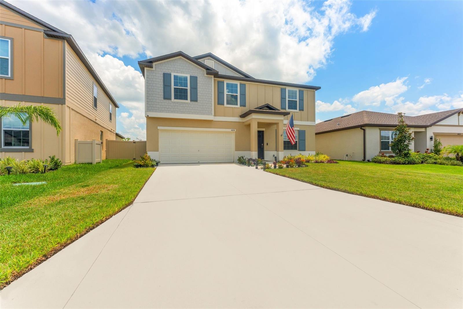 Image 5 of 47 For 4024 Capri Coast Drive