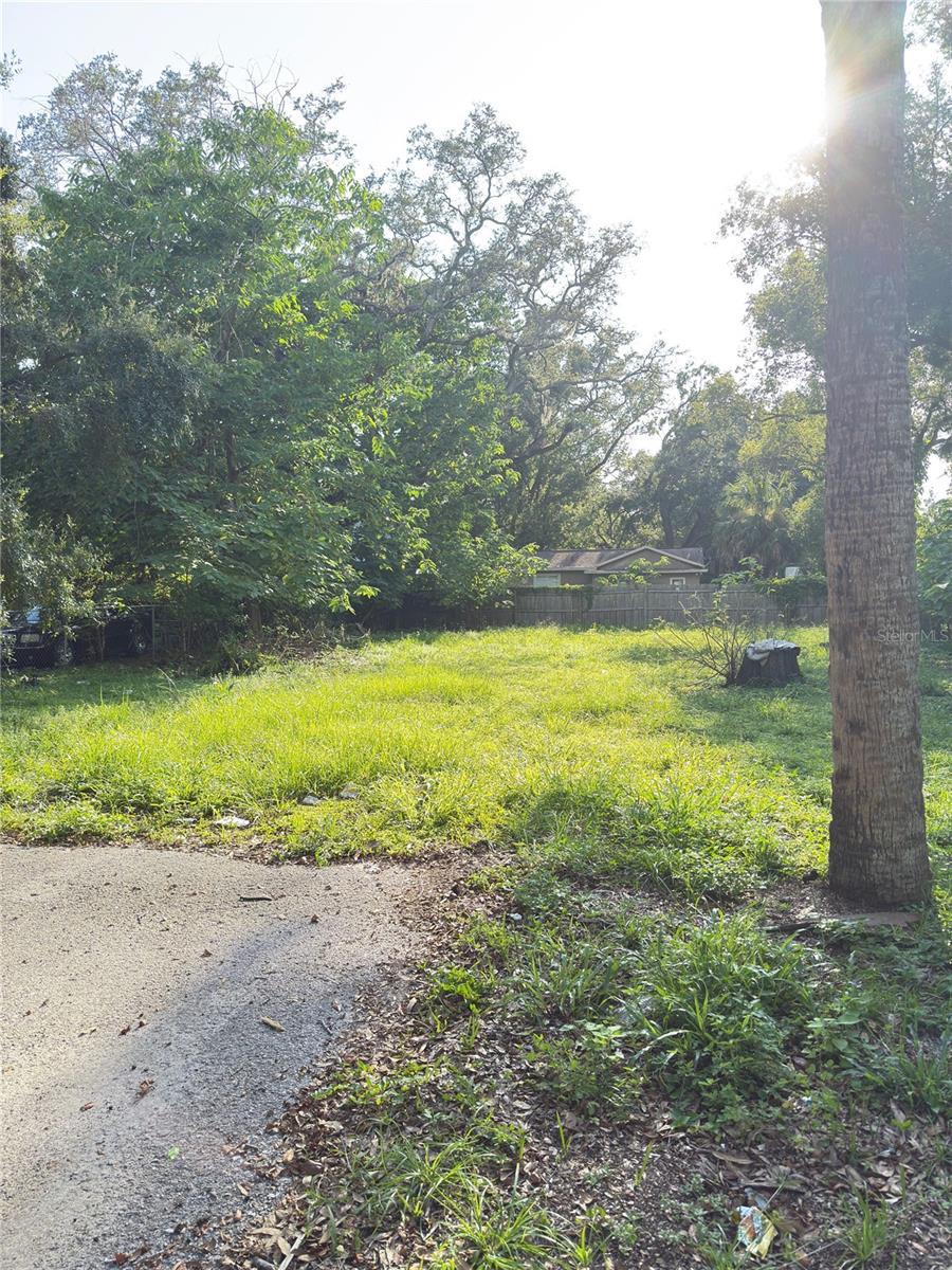 Image 3 of 4 For 10122 11th Street